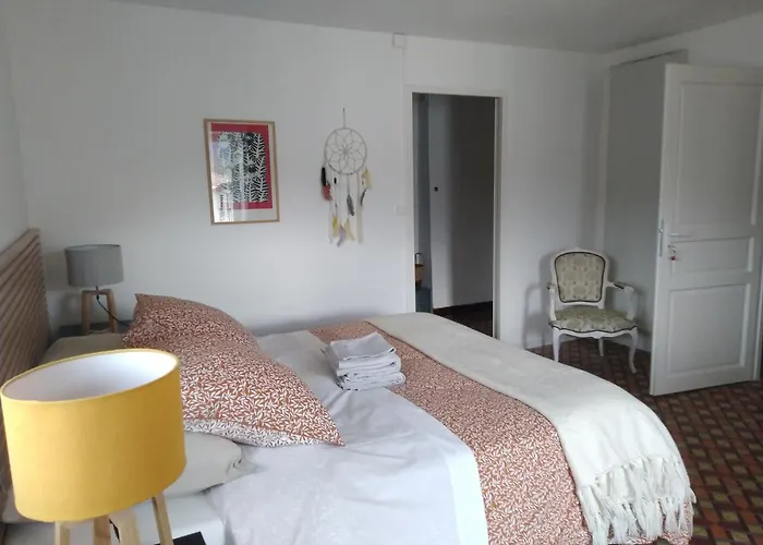 La Tour De L'ange Maison d'hôtes Hérépian